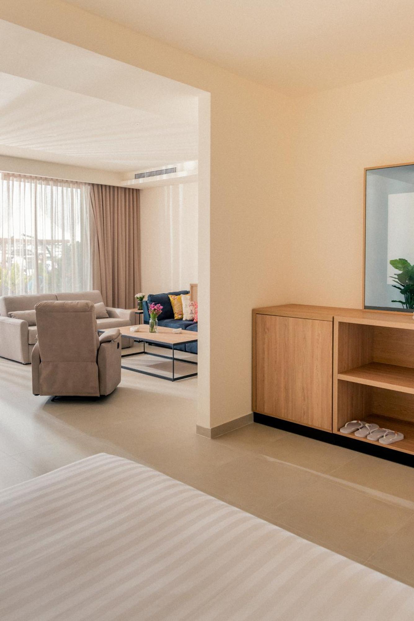 Hotel Saint Georges Beirut Al Marfa' Extérieur photo