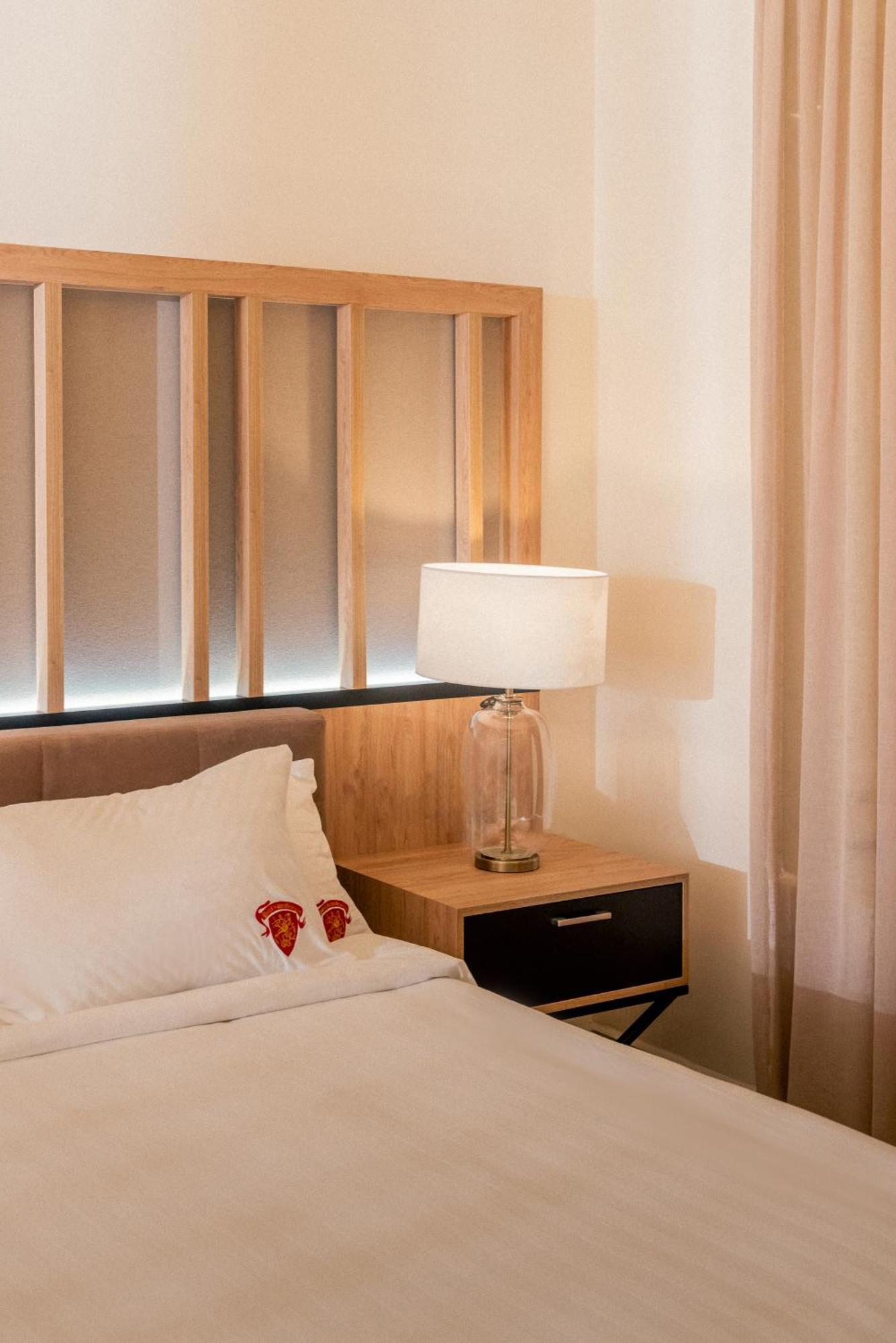 Hotel Saint Georges Beirut Al Marfa' Extérieur photo