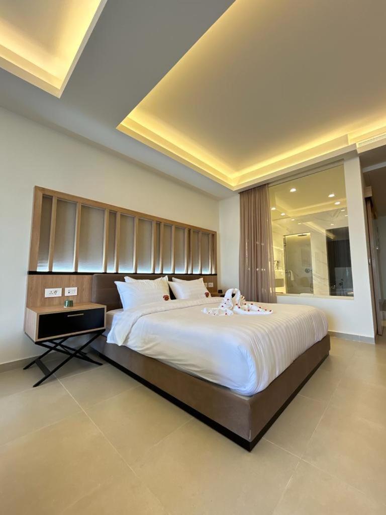 Hotel Saint Georges Beirut Al Marfa' Extérieur photo